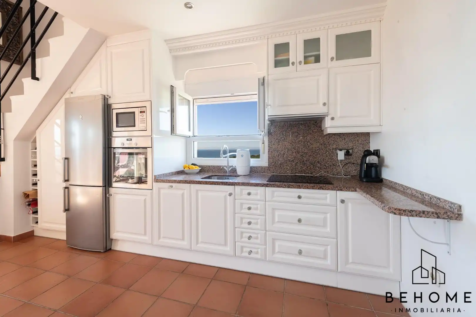 Cocina de Ático en venta en La Alcaidesa con Jardín privado, Terraza y Piscina comunitaria