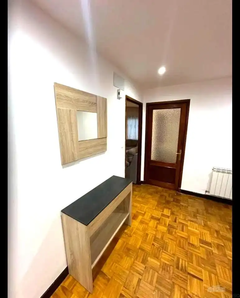 Pis en venda en Ourense Capital  amb Calefacció, Parquet i Terrassa