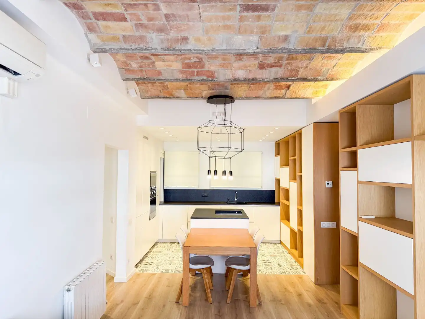 Cocina de Piso en venta en Barcelona con Aire acondicionado, Calefacción y Amueblado