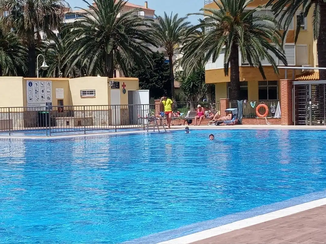 Apartament amb piscina en venda a Avenida Torre Ladeada 11, imagen 5