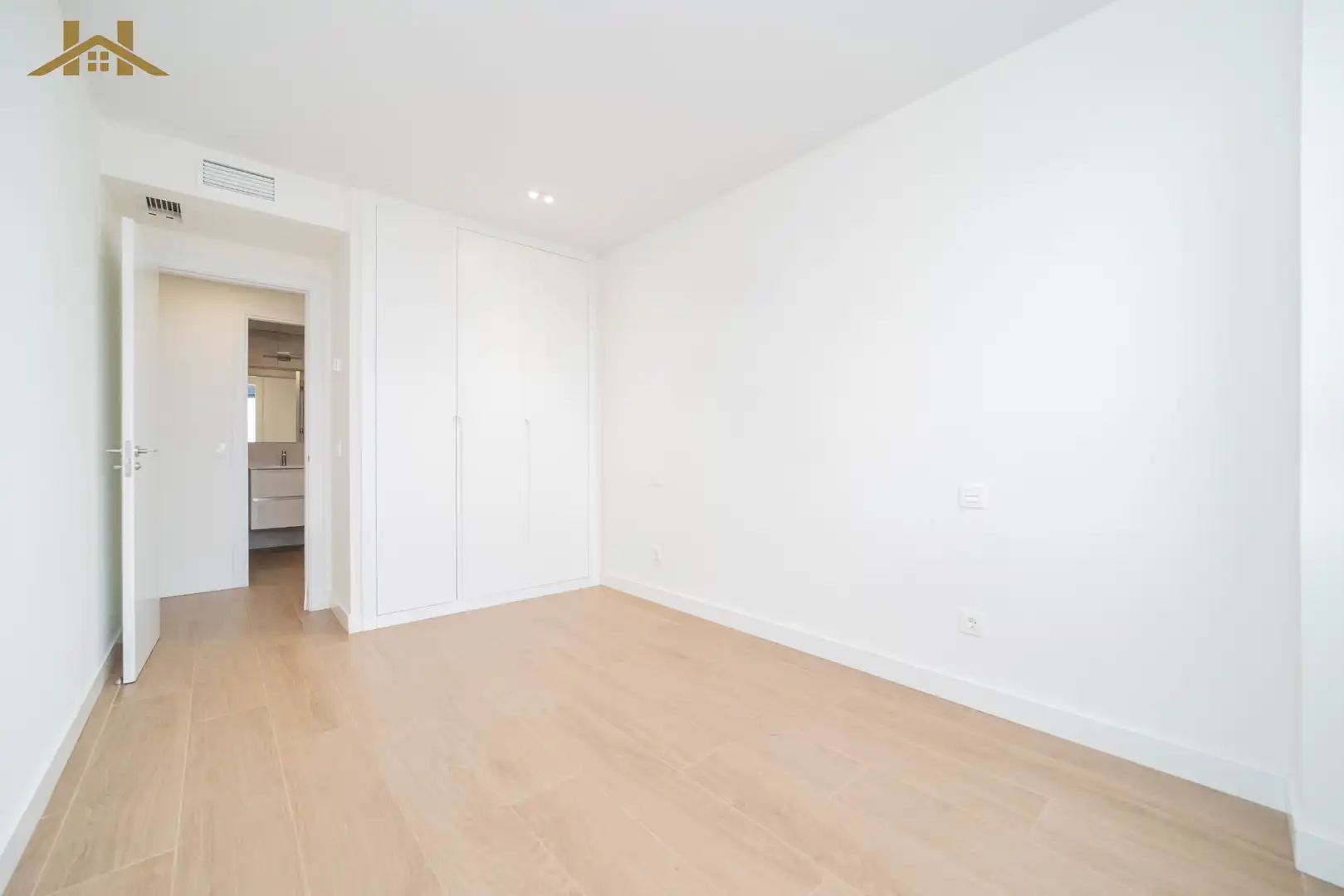 Habitación de Piso en venta en Valenoso