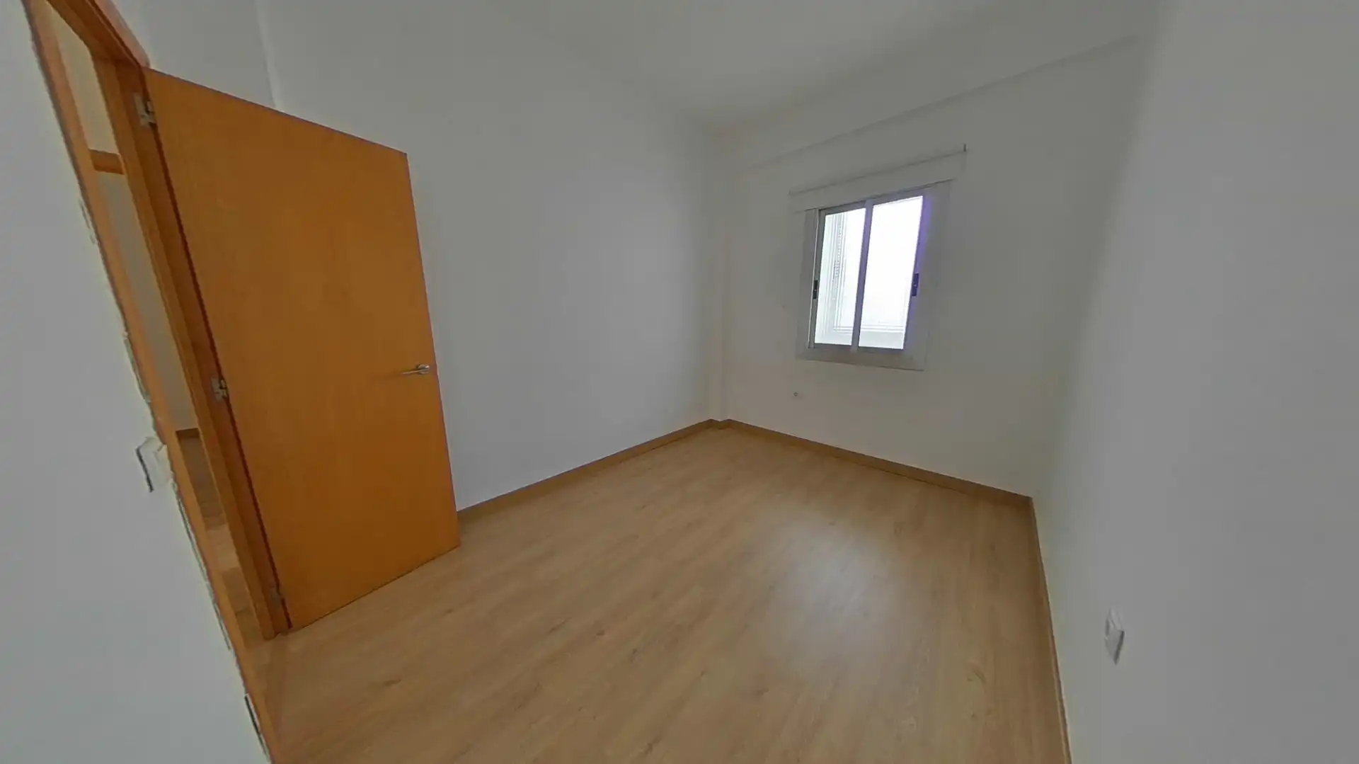 Bedroom of Flat for sale in Valencia