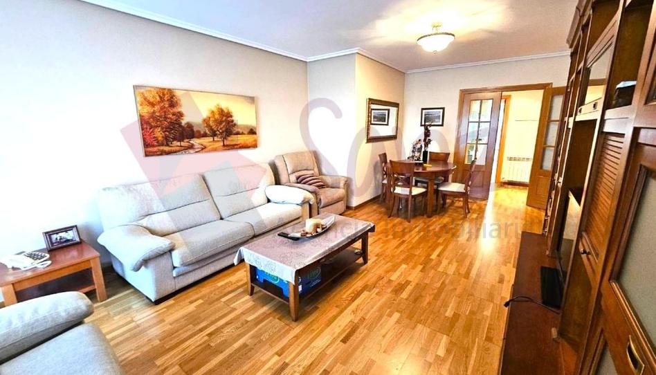 Photo 1 of Flat for sale in Plaza Martínez Flamarique, San Millán - Ayuntamiento, La Rioja