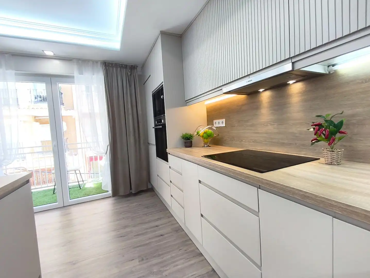Cuina de Apartament en venda en Santa Pola amb Aire condicionat, Calefacció i Moblat