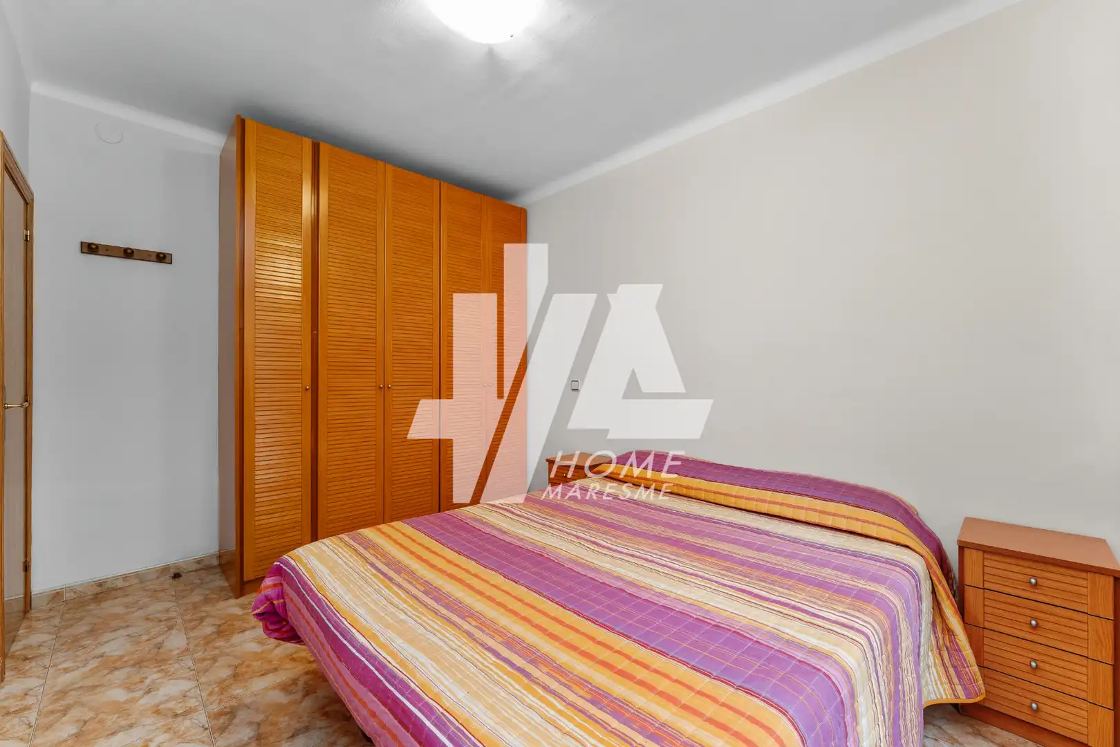 Schlafzimmer von Erdgeschoss zum Verkauf in Sant Adrià de Besòs mit Klimaanlage, Heizung und Abstellraum
