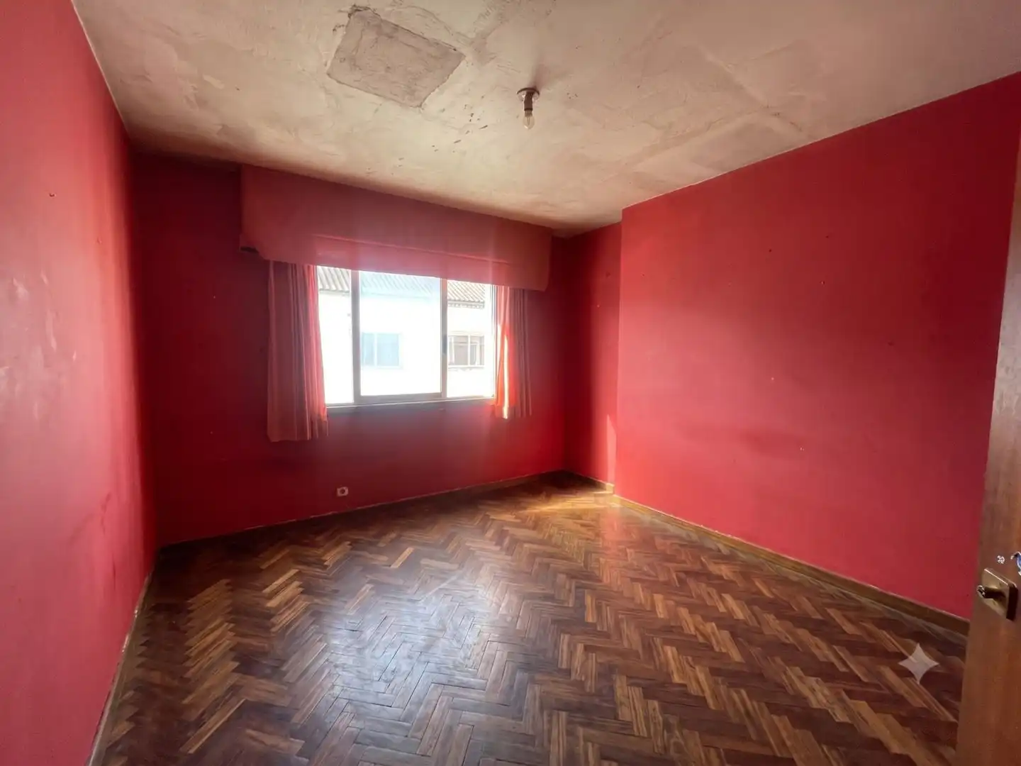 Dormitori de Pis en venda en Arteixo amb Parquet i Traster