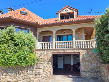 House with garden for sale in Rúa Fregatín