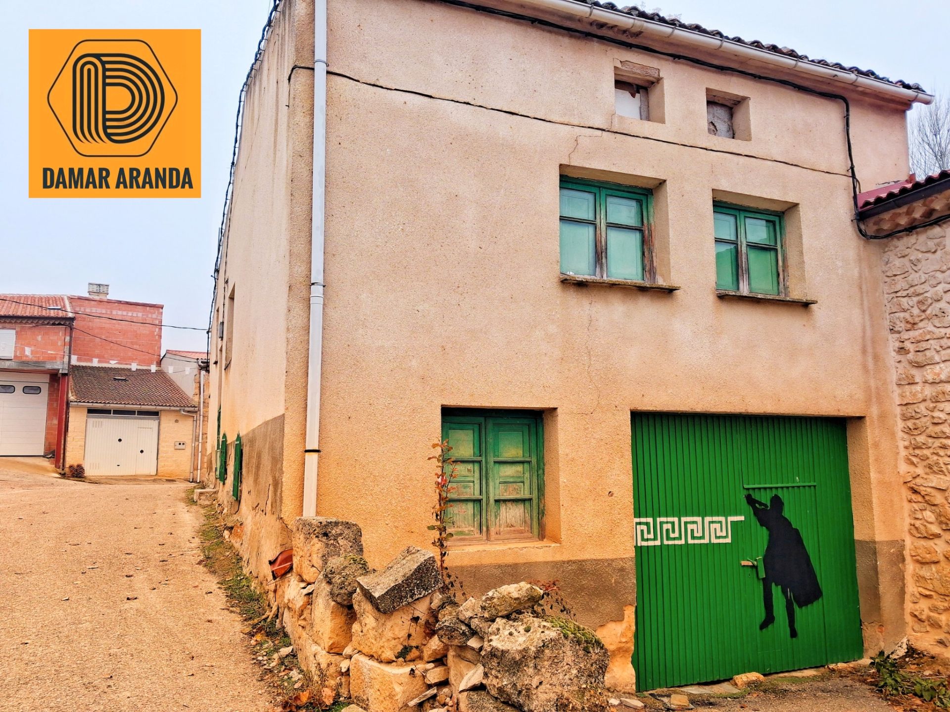 Vista exterior de Casa adosada en venta en Huerta de Rey con Trastero