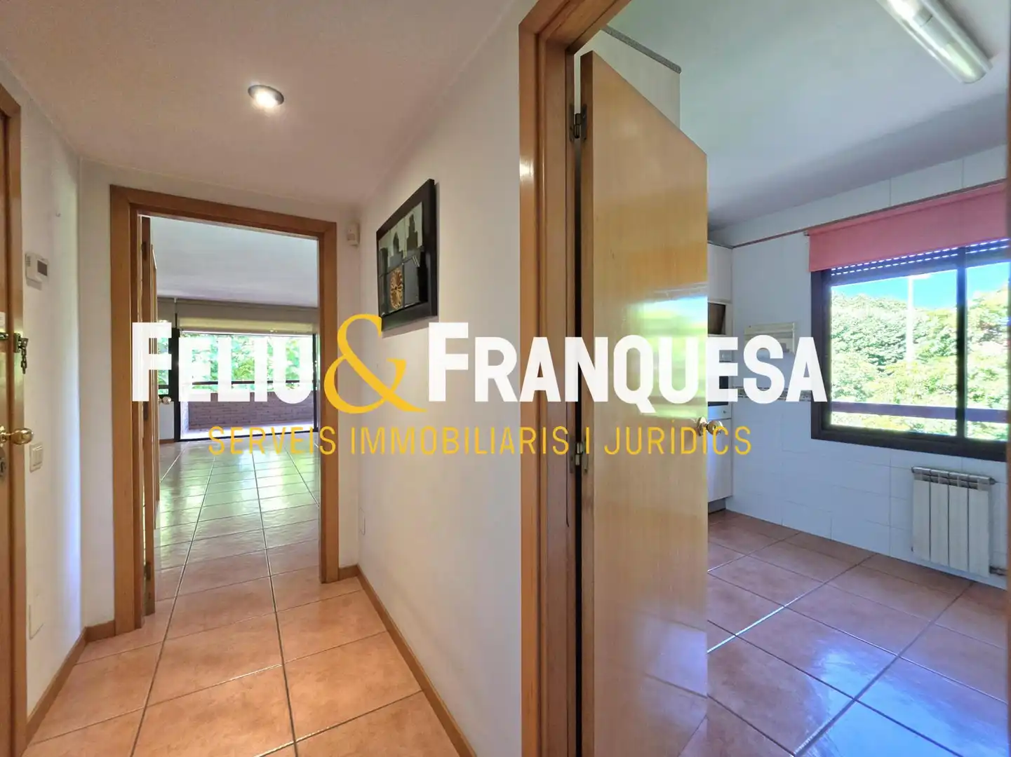 Ático en venta en Sant Cugat del Vallès con Calefacción, Jardín privado y Terraza
