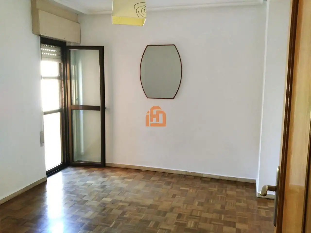 Schlafzimmer von Wohnung zum Verkauf in León Capital  mit Heizung, Parkett und Abstellraum