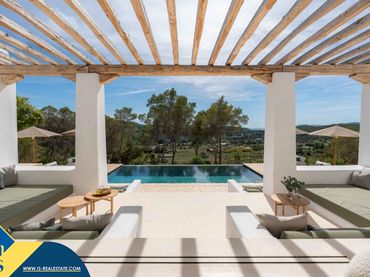 Villa con piscina in vendita a Santa Gertrudis