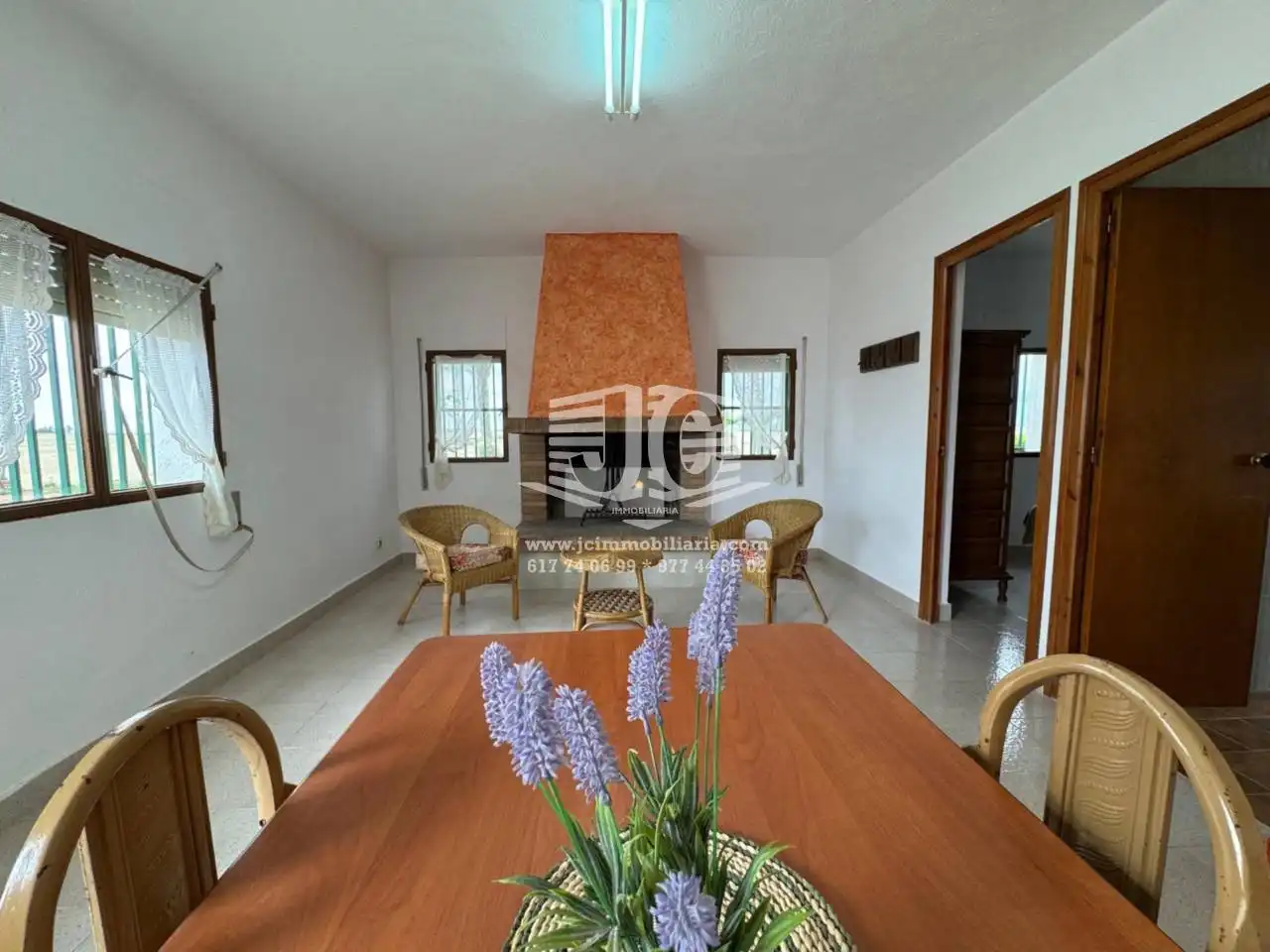 Sala de estar de Casa o chalet en venta en Amposta con Jardín privado, Terraza y Amueblado