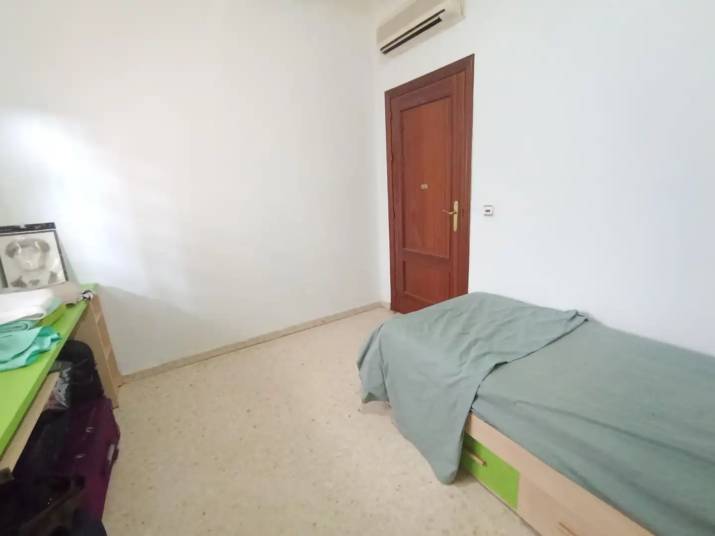 Dormitori de Casa o xalet en venda en Dos Hermanas amb Aire condicionat, Terrassa i Traster
