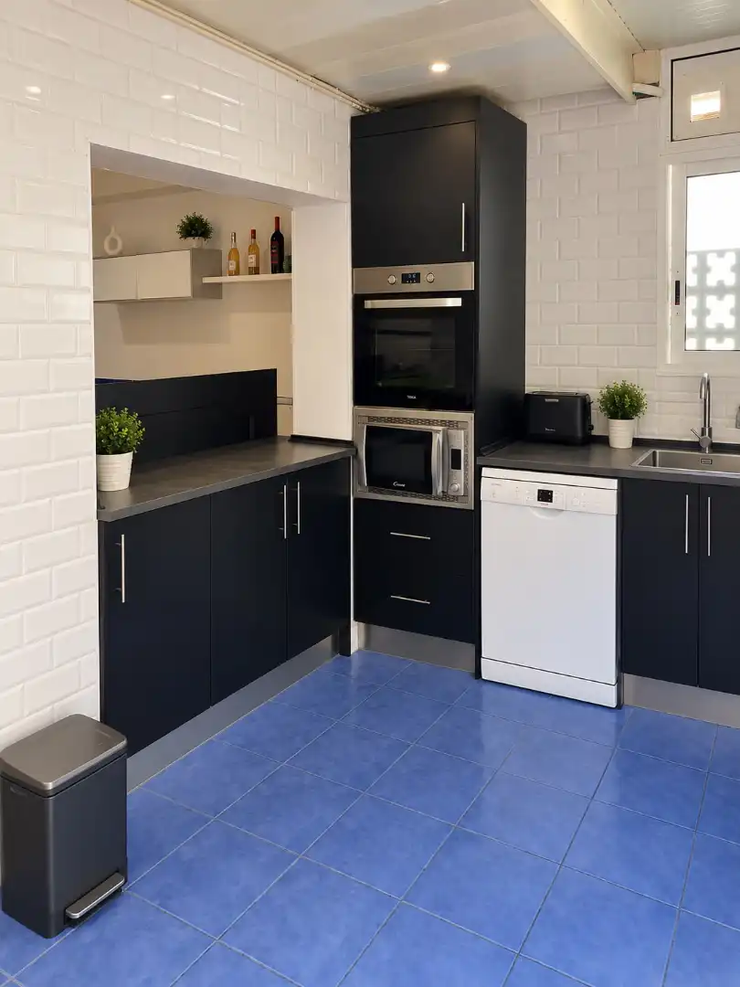 Kitchen of Flat for sale in Sitges  with Air Conditioner, Heating and Terrace