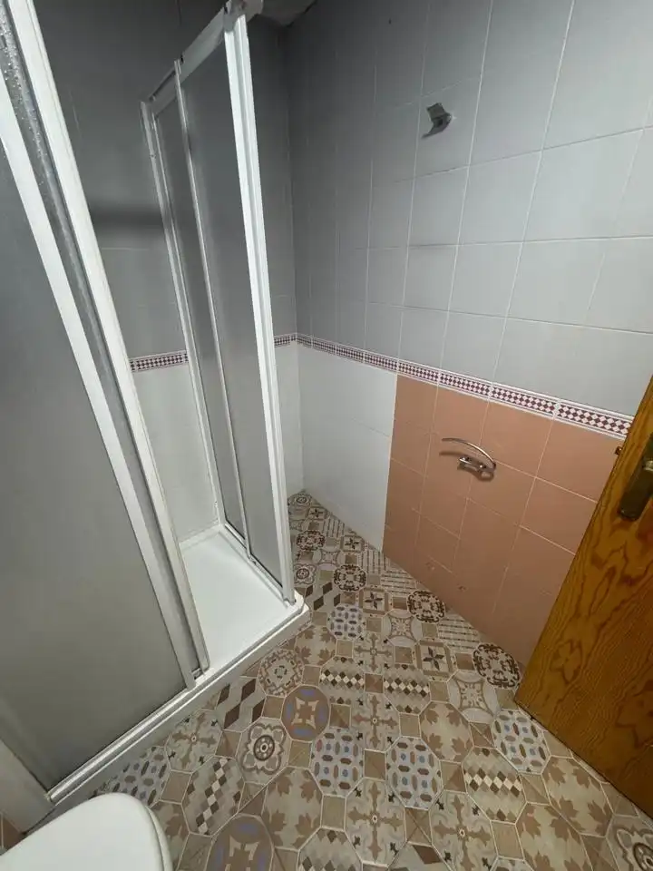 Ground floor with pool to rent in Casco Antiguo, imagen 31