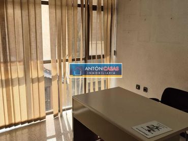 Oficina en venta en Plaza de Toros - Avenida Chapí - Trinquete