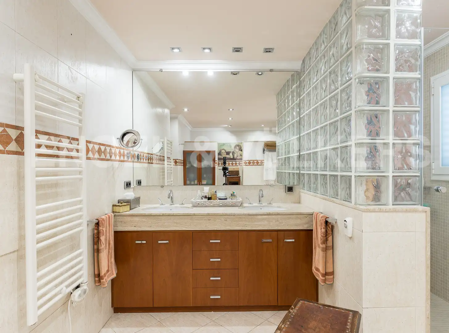 Baño de Casa o chalet en venta en Alella con Aire acondicionado, Calefacción y Jardín privado
