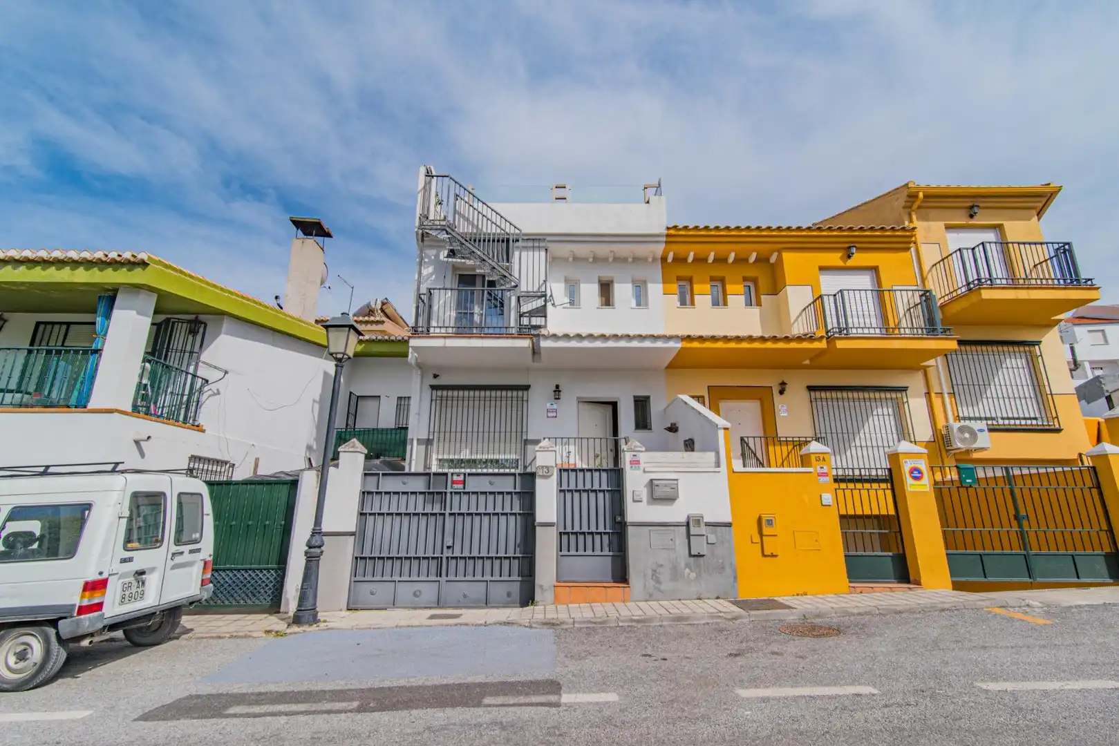 Vista exterior de Casa adosada en venta en Monachil