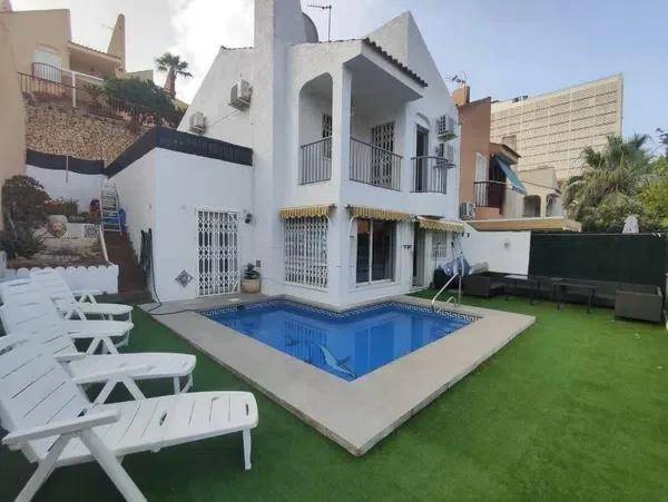 Casa adosada en Venta en Sierra Helada