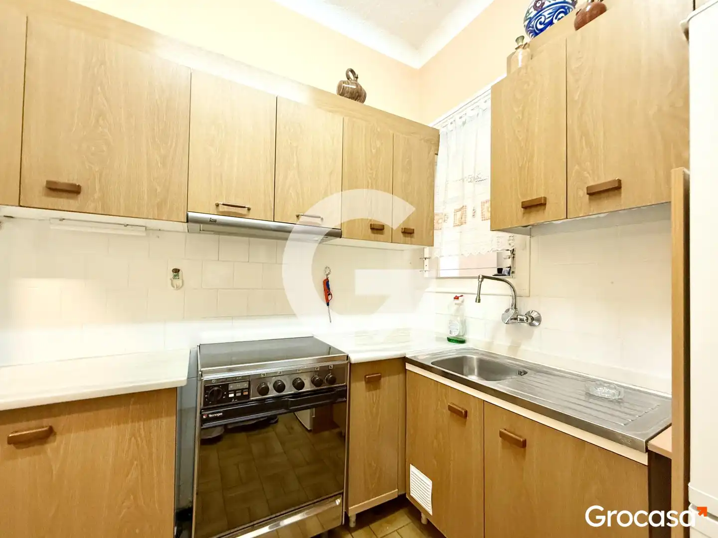 Cocina de Piso en venta en Barcelona con Balcón