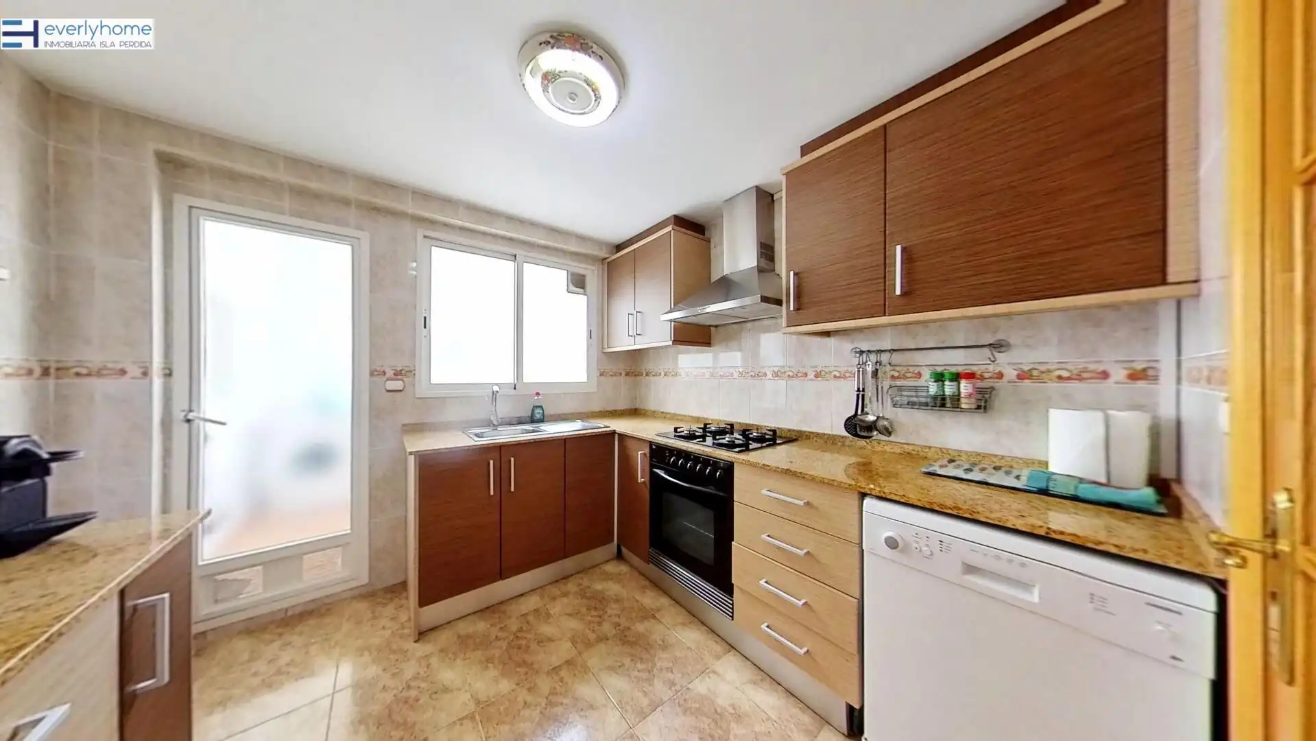 Cocina de Piso para compartir en Burjassot con Aire acondicionado, Amueblado y Balcón