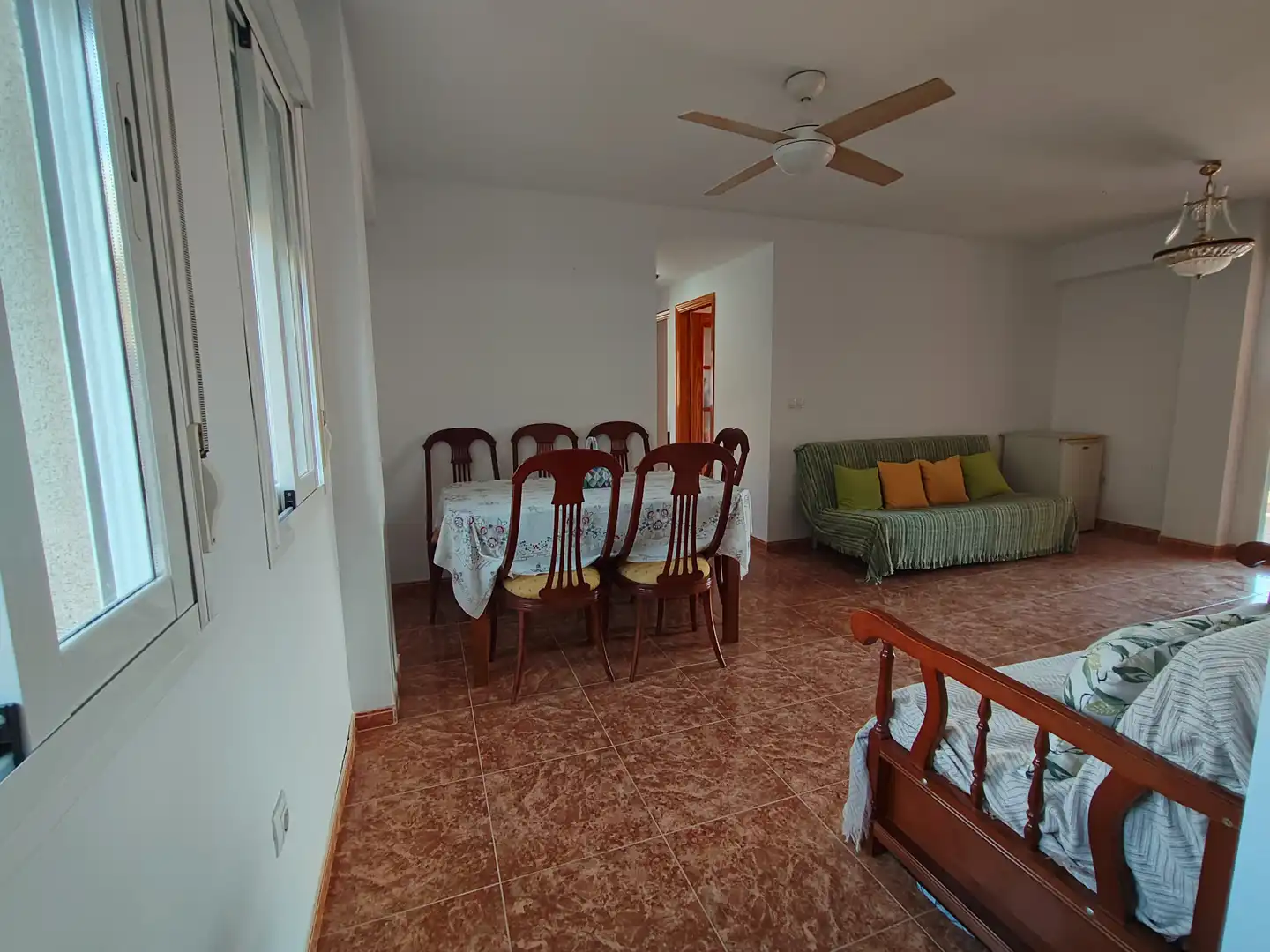Esszimmer von Dachboden zum Verkauf in Torrenueva Costa mit Terrasse, Möbliert und Waschmaschine