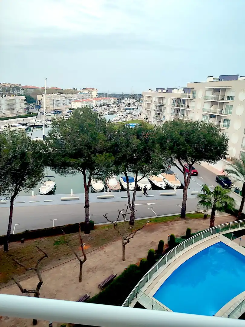 Aparcament de Apartament de lloguer en Castell d'Aro, Platja d'Aro i s'Agaró amb Aire condicionat i Piscina
