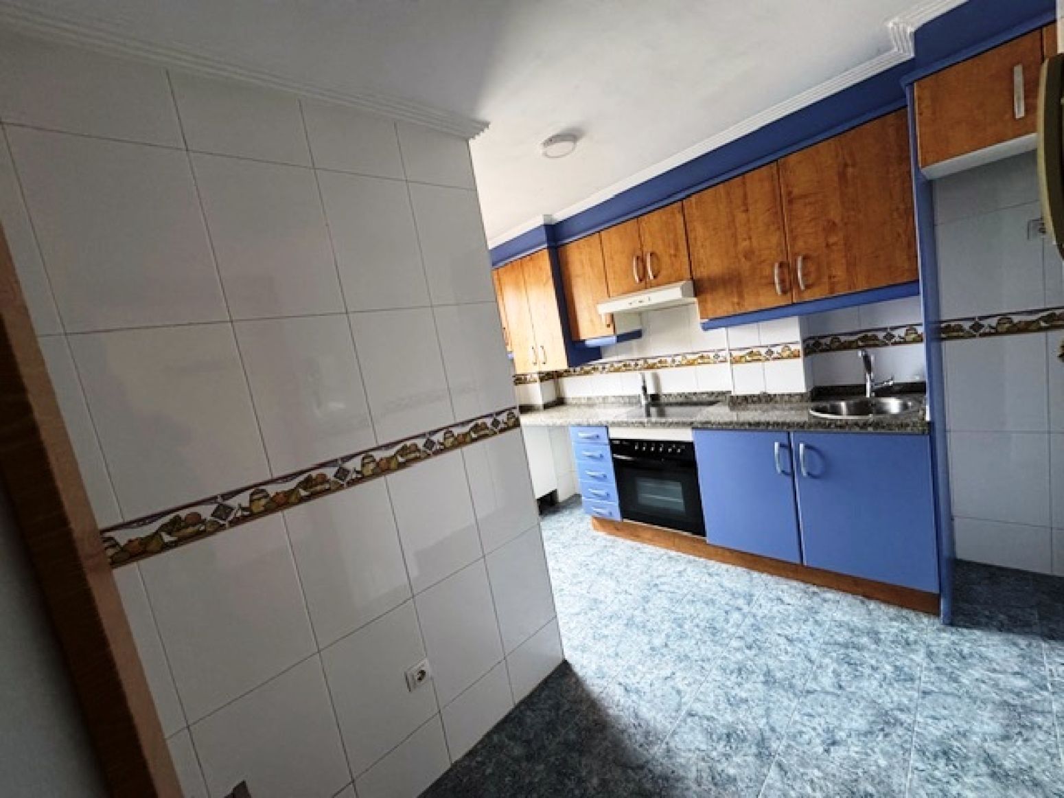 Küche von Wohnung zum verkauf in Corvera de Asturias mit Heizung und Abstellraum