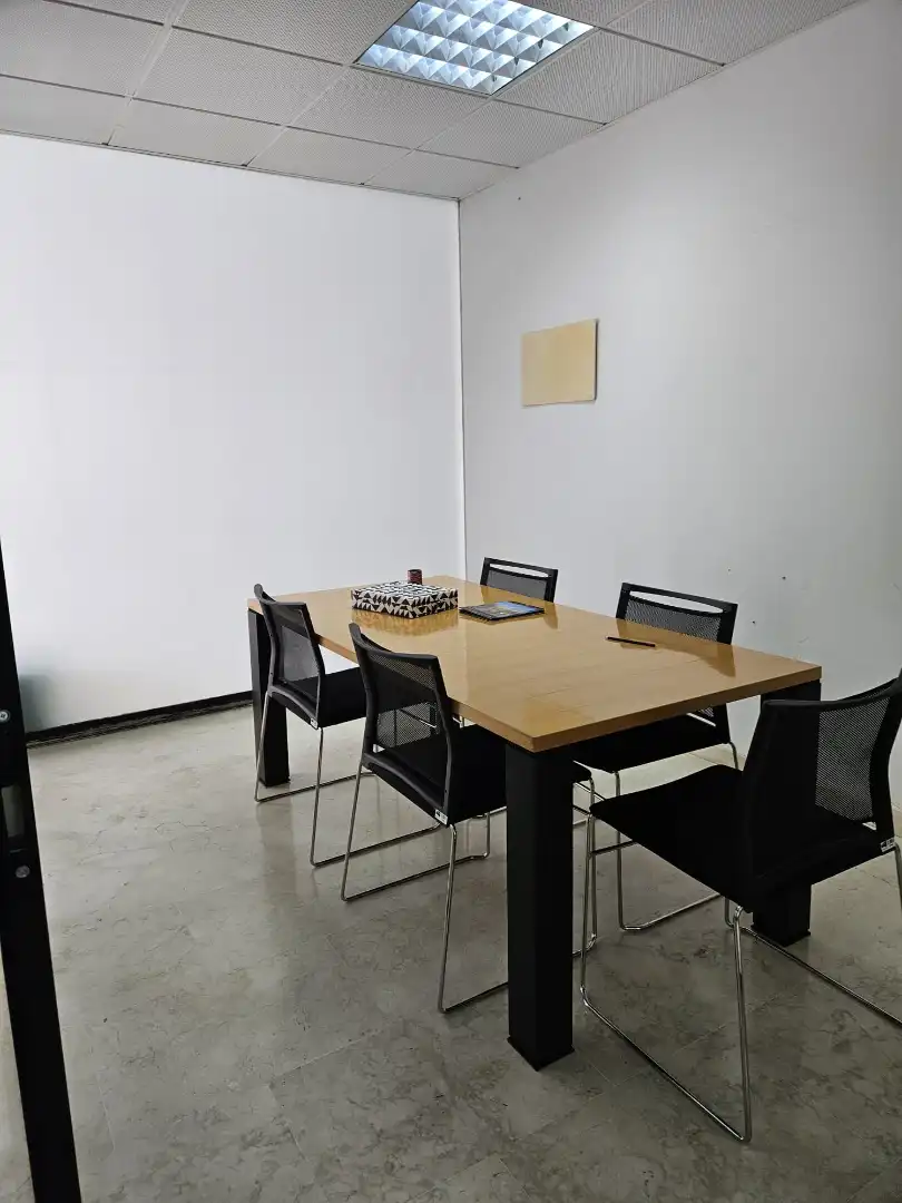 Büro mit Aufzug zur Miete in Avenida República Argentina, imagen 8