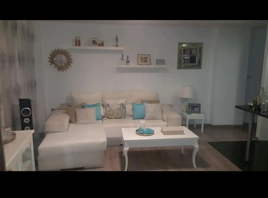 Sala d'estar de Àtic en venda en Jaén amb Aire condicionat i Moblat