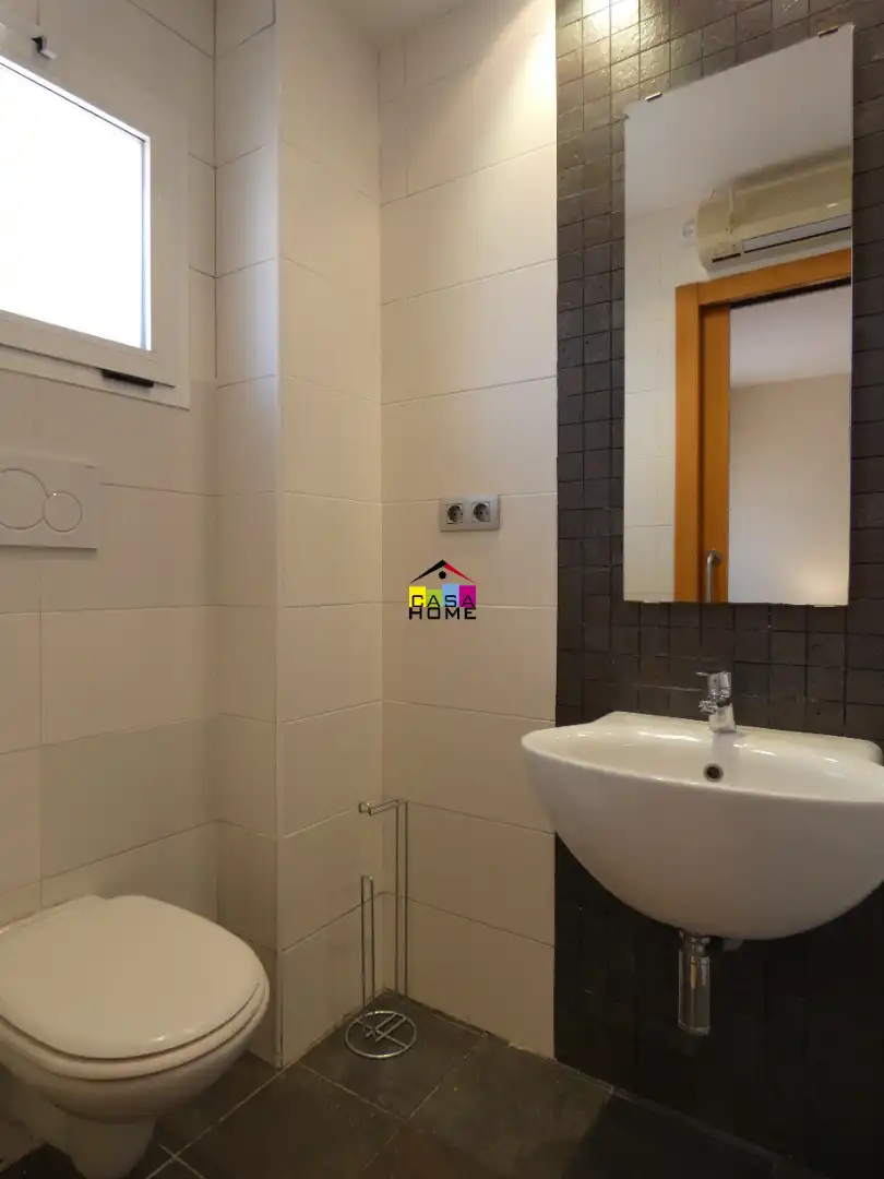 Baño de Piso en venta en Castellón de la Plana / Castelló de la Plana con Aire acondicionado, Calefacción y Terraza