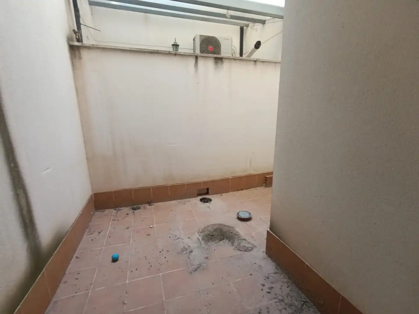 Casa adosada en venta en Socuéllamos con Jardín privado y Trastero
