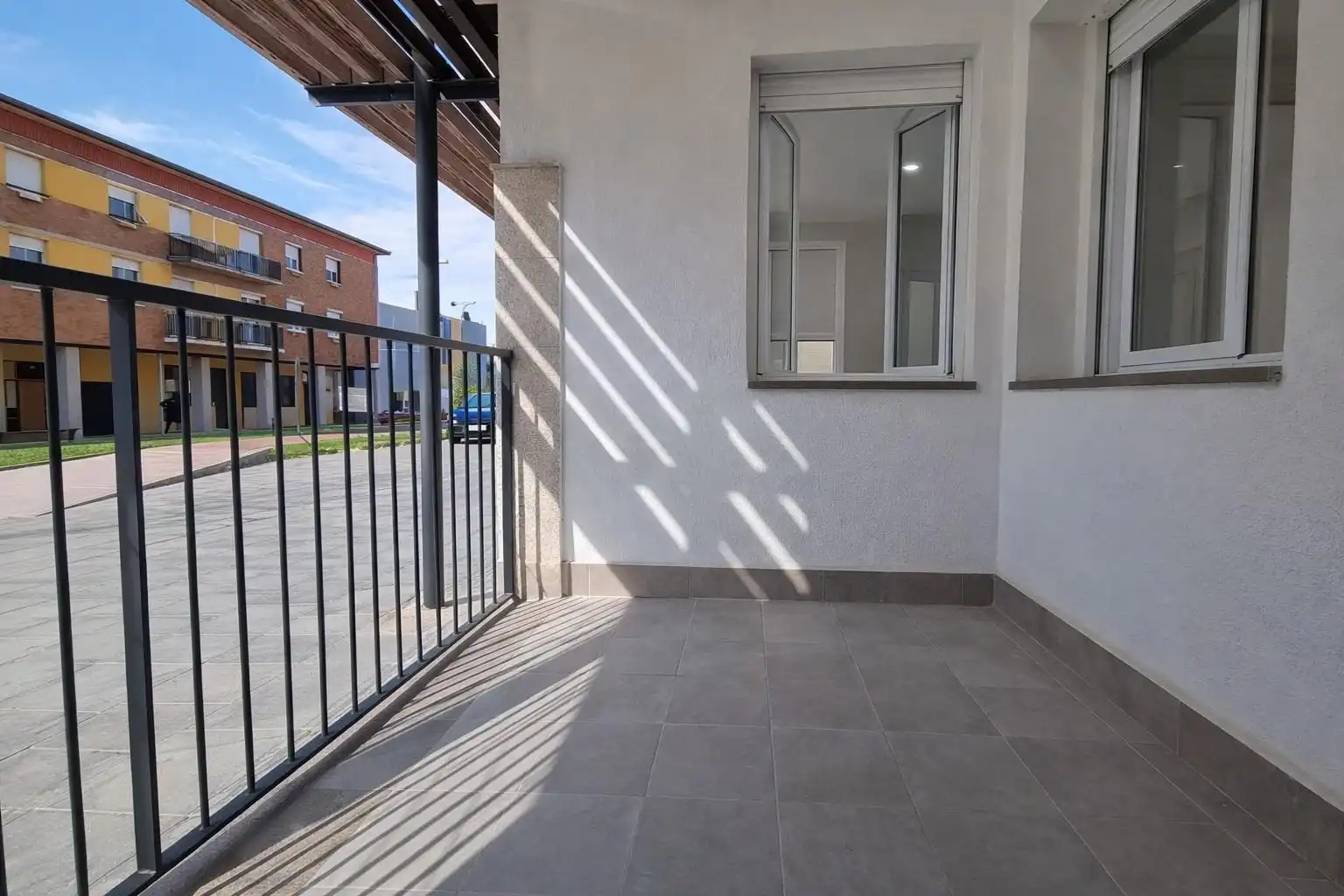Terrasse von Erdgeschoss zum Verkauf in Montmeló mit Heizung und Balkon