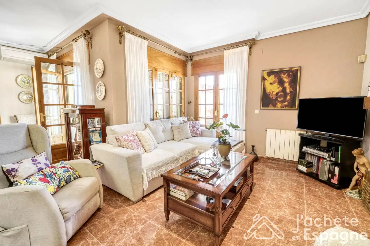 Sala d'estar de Casa o xalet en venda en Vinaròs amb Aire condicionat, Jardí privat i Terrassa