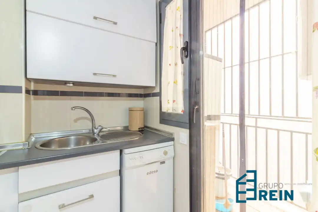 Kitchen of Flat for sale in Recas  with Air Conditioner and Heating