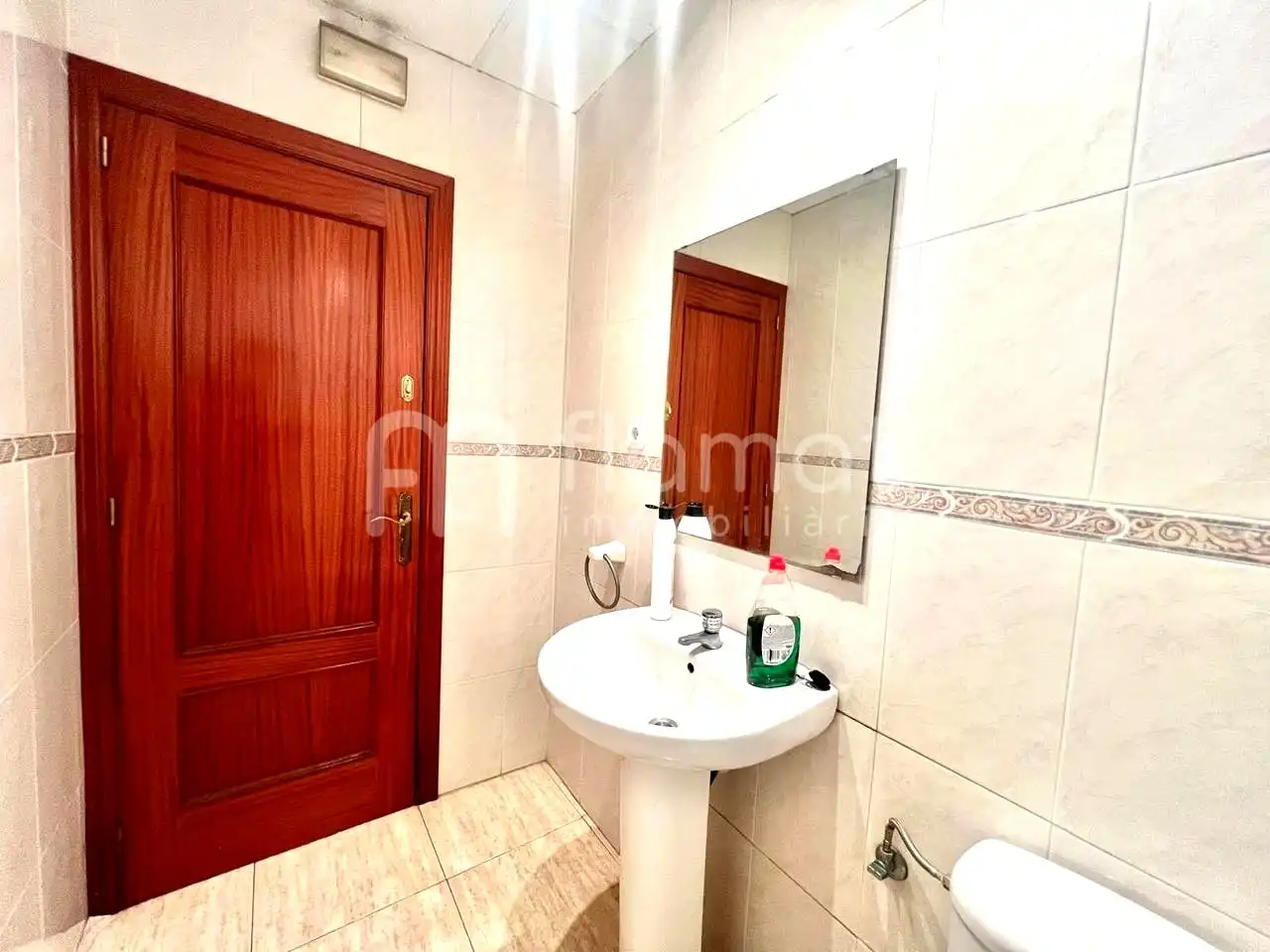 Baño de Local en venta en Blanes con Aire acondicionado