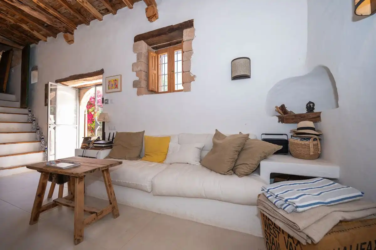 Sala de estar de Casa o chalet de alquiler en Sant Josep de sa Talaia con Aire acondicionado, Calefacción y Jardín privado