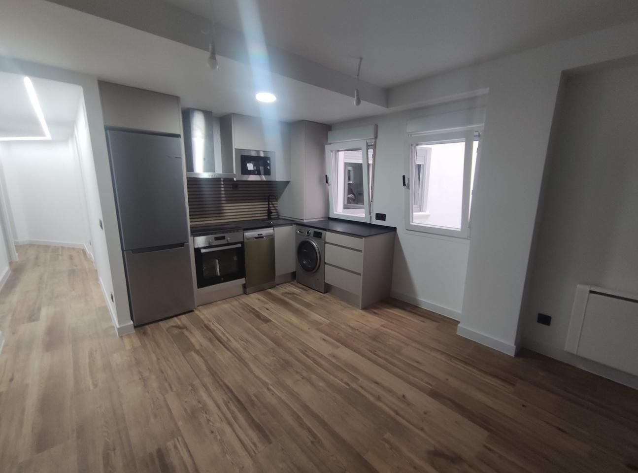 Kitchen of Flat to rent in  Zaragoza Capital  with Air Conditioner, Heating and Terrace