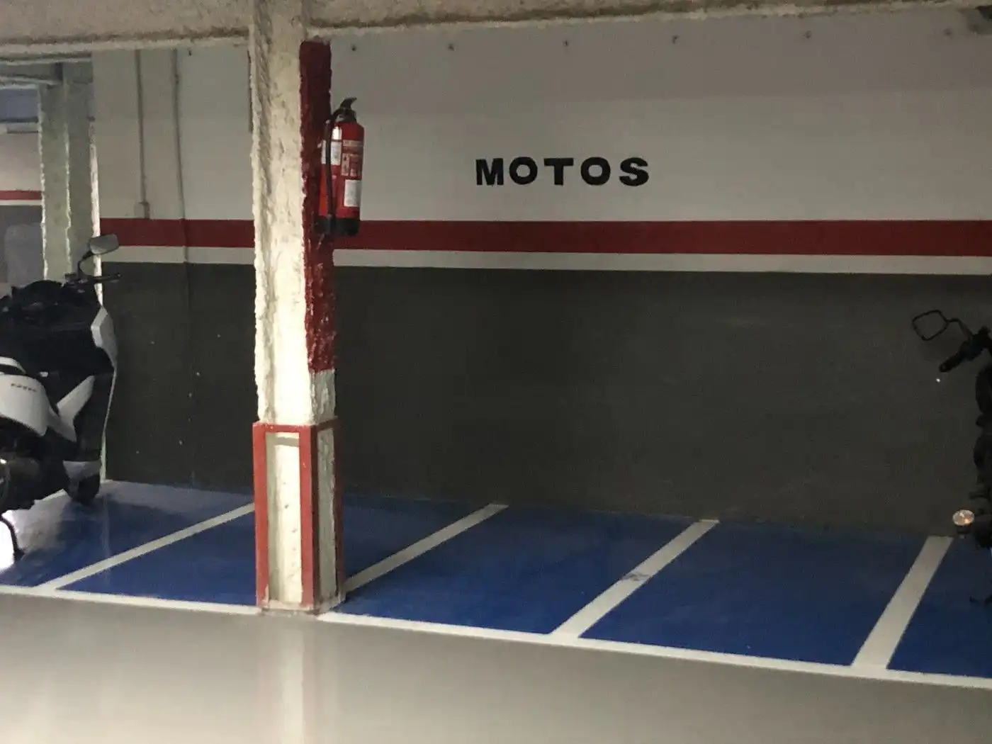 Einzelparkplatz zur Miete in Centre, imagen 2