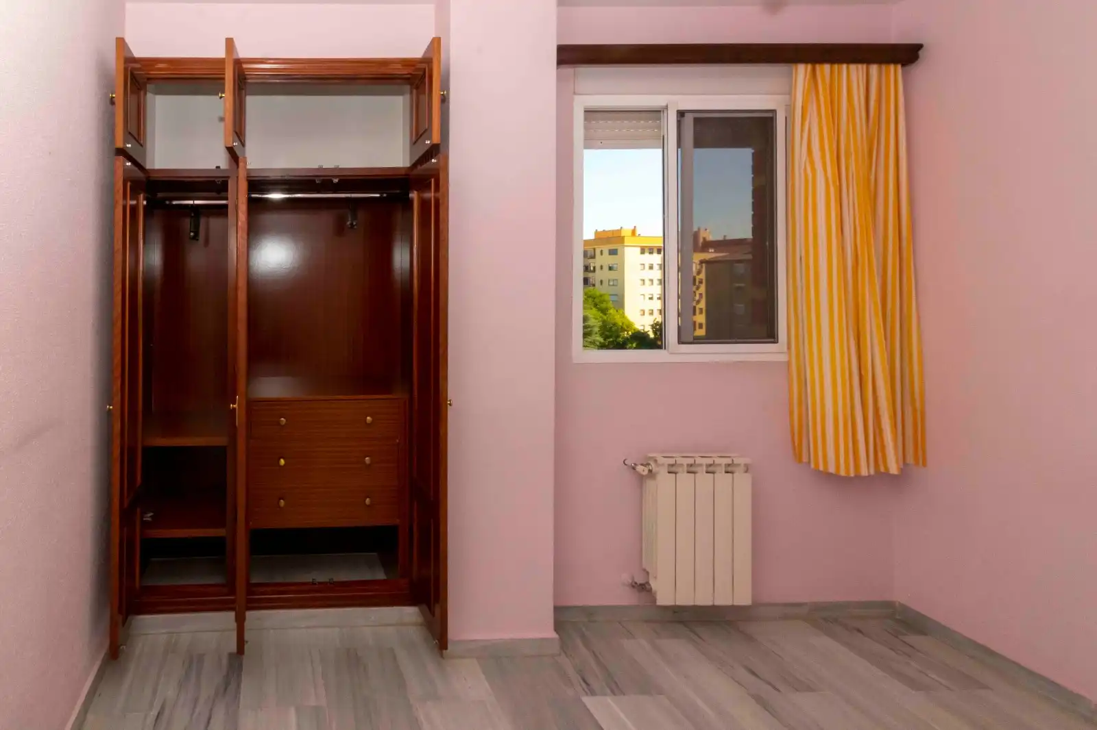 Flat for sale in Valdepasillas - La Paz - Huerta Rosales