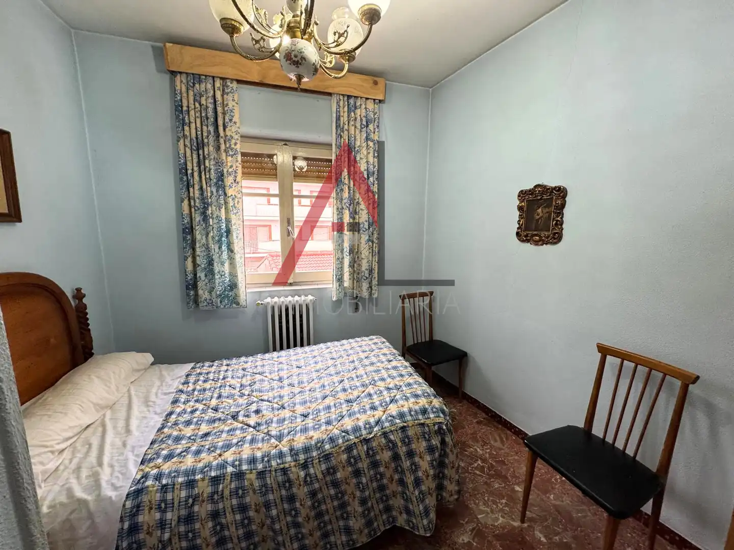 Habitación de Edificio en venta en Nava de la Asunción
