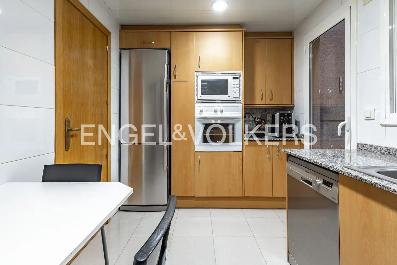 Kitchen of Apartments for sale in El Masnou  with Air Conditioner, Heating and Parquet flooring