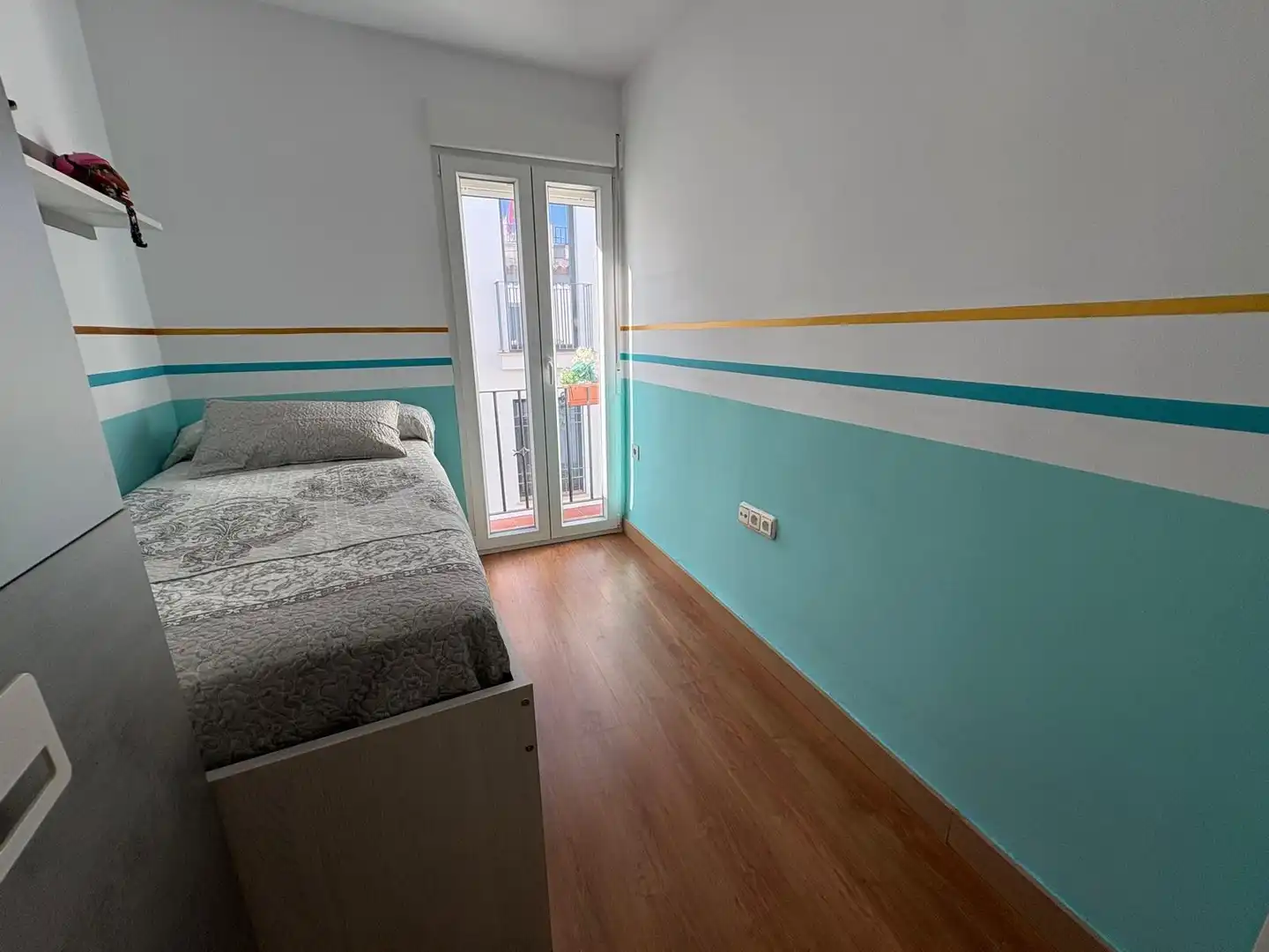 Habitación de Piso en venta en Córdoba con Aire acondicionado, Trastero y Amueblado
