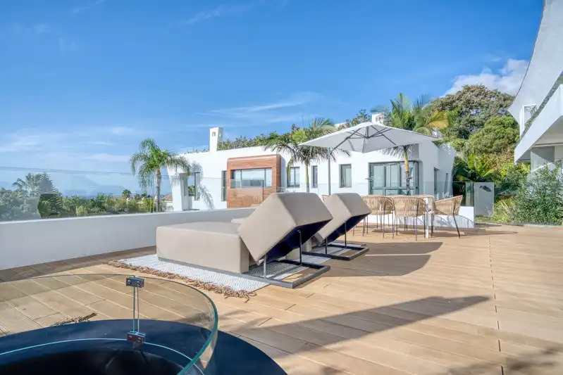 Terrassa de Apartament en venda en Marbella amb Aire condicionat, Calefacció i Jardí privat