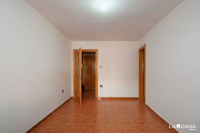 Piso en Venta en Pubilla Cases