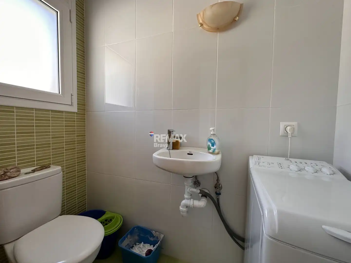 Bany de Casa o xalet en venda en Roses amb Aire condicionat, Jardí privat i Piscina
