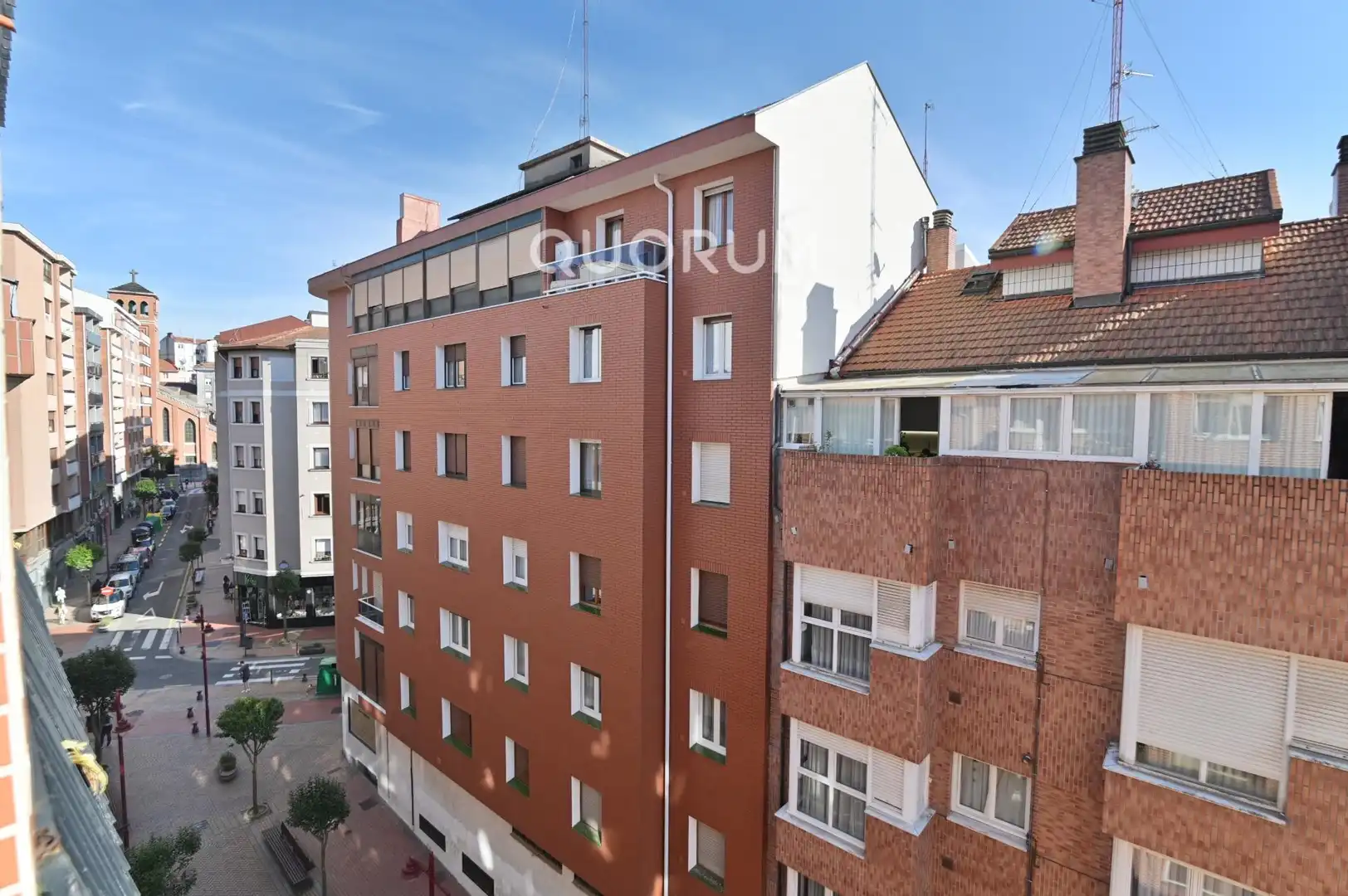 Vista exterior de Pis en venda en Barakaldo  amb Terrassa, Moblat i Balcó