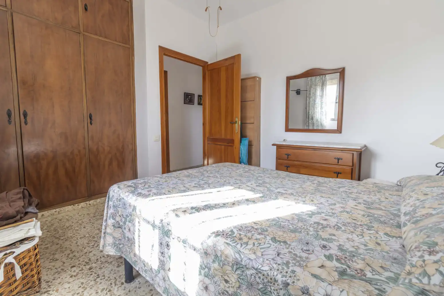 Habitación de Casa o chalet en venta en Carmona con Piscina