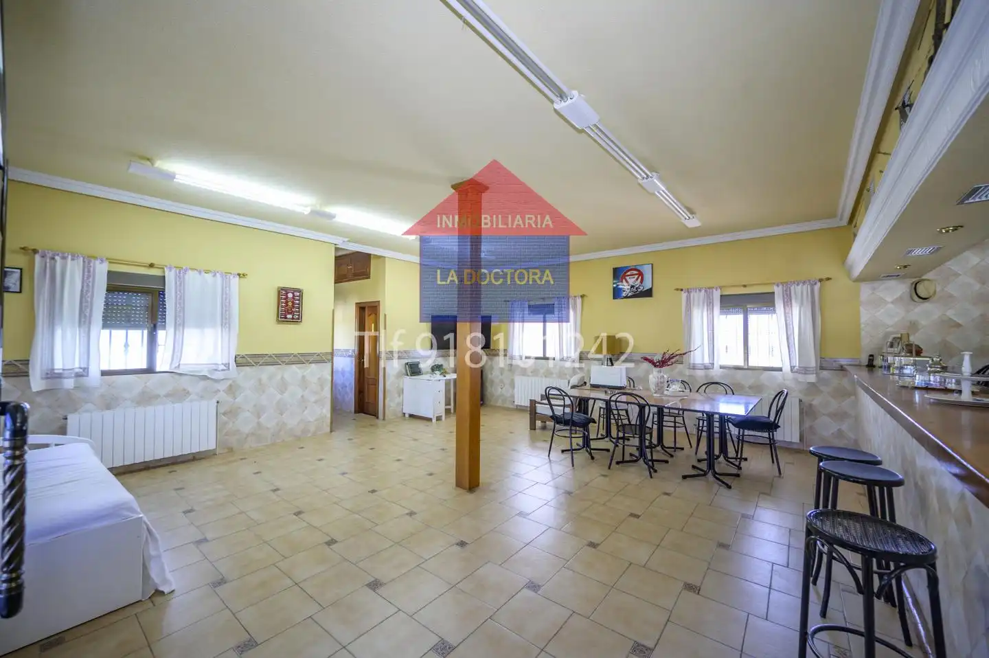 Cocina de Casa o chalet en venta en Escalona con Calefacción, Terraza y Piscina