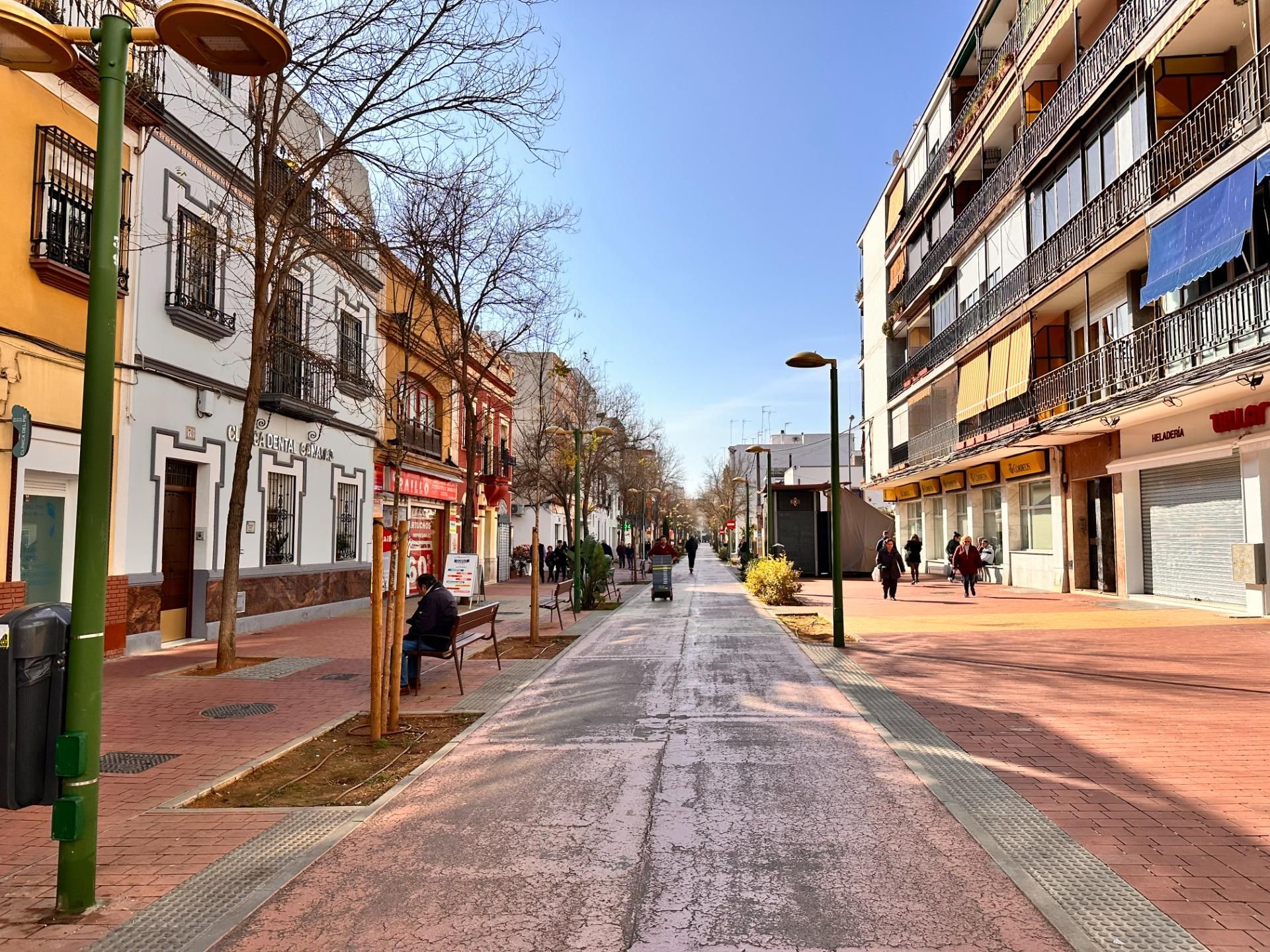 Exterior view of Single-family semi-detached for sale in  Sevilla Capital  with Terrace